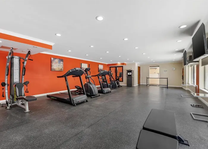 Best Western Plus La Mid-Town Hotel