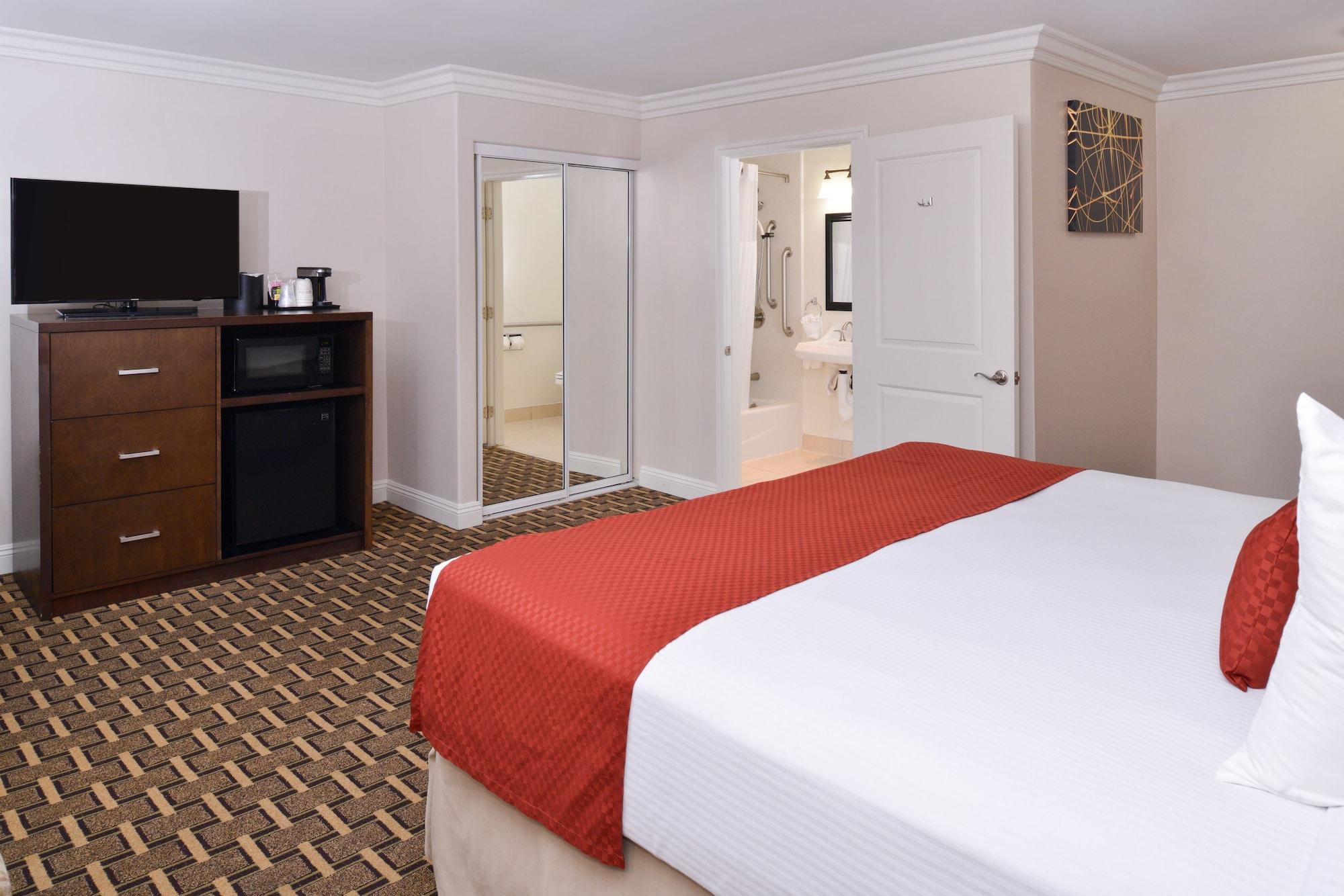 Western La Mid-town Hotel 3*